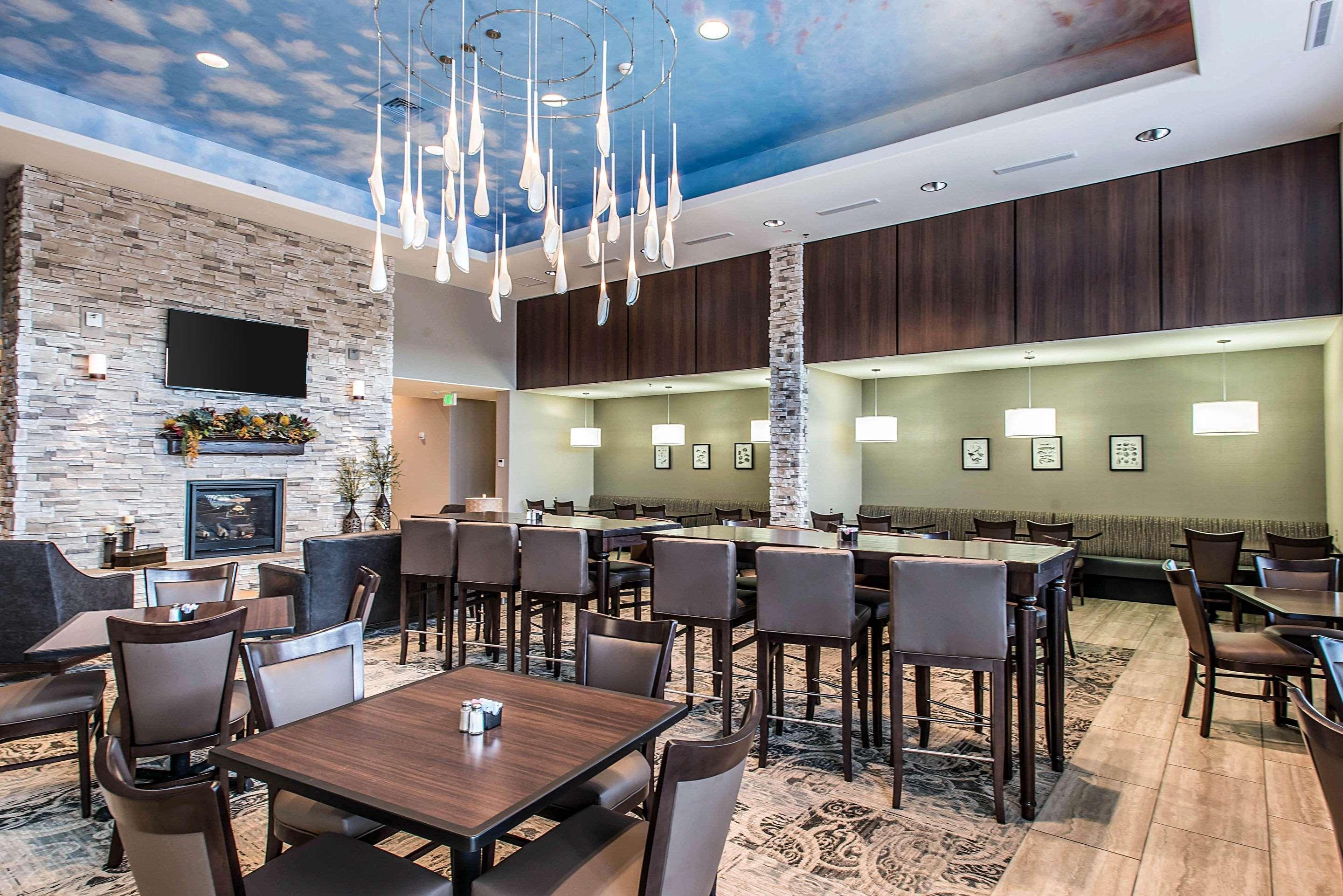 The Heritage Inn & Suites, Ascend Hotel Collection غاردن سيتي المظهر الخارجي الصورة