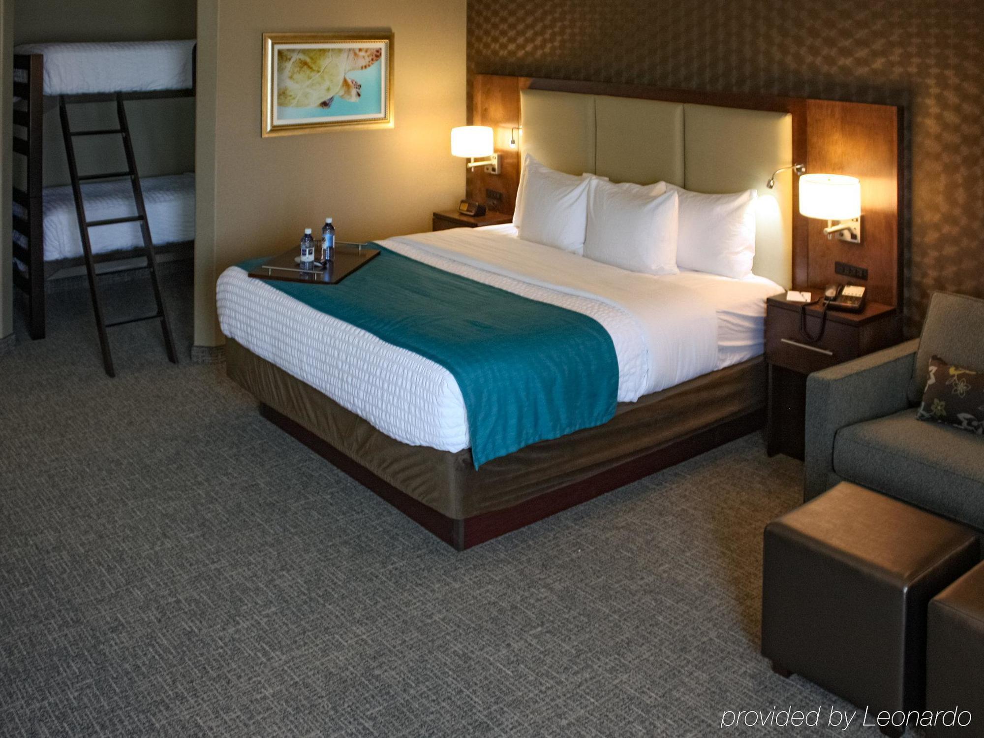 The Heritage Inn & Suites, Ascend Hotel Collection غاردن سيتي المظهر الخارجي الصورة