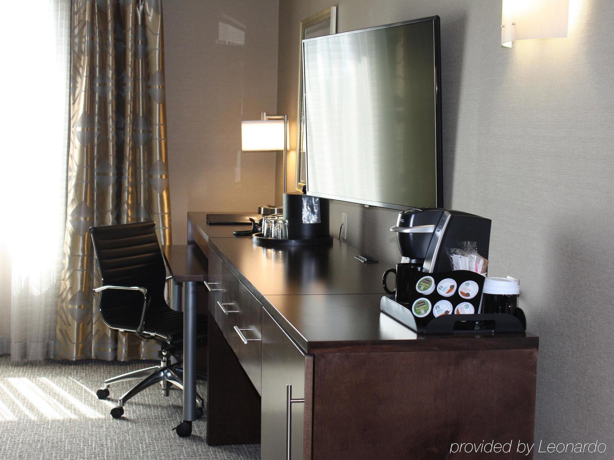 The Heritage Inn & Suites, Ascend Hotel Collection غاردن سيتي المظهر الخارجي الصورة