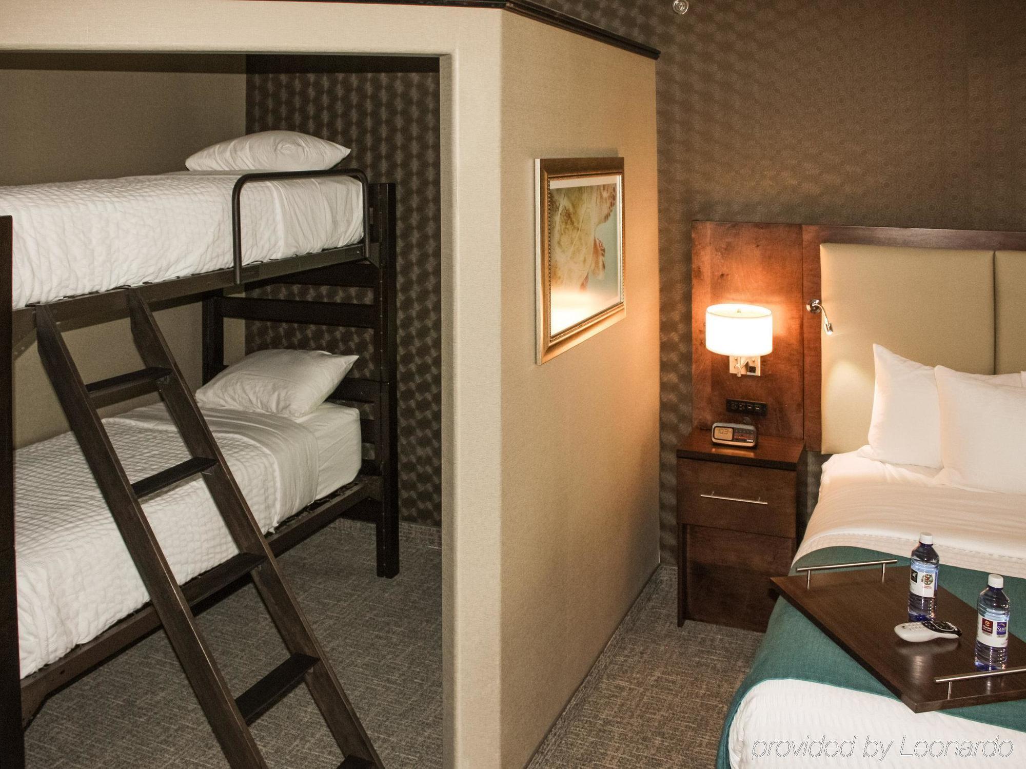 The Heritage Inn & Suites, Ascend Hotel Collection غاردن سيتي المظهر الخارجي الصورة